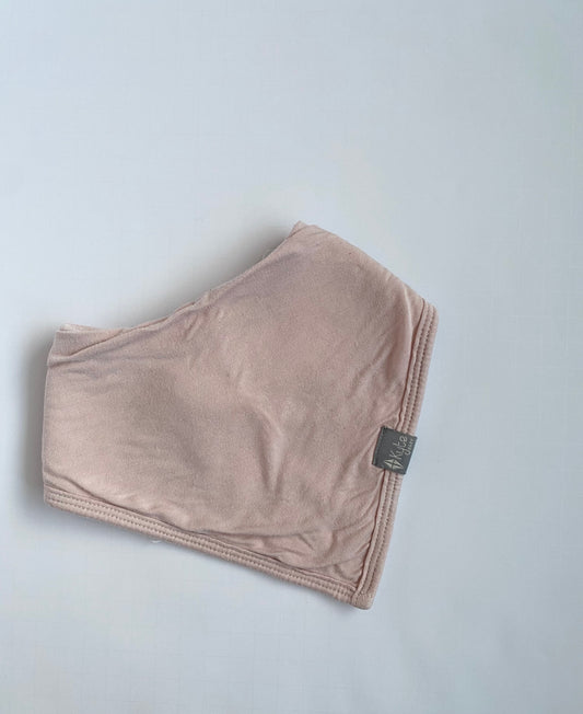 Kyte Blush Bib